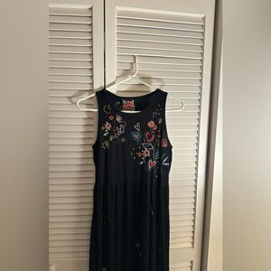 Johnny Was XS Embroidered Long Dress EUC Pockets Designer
